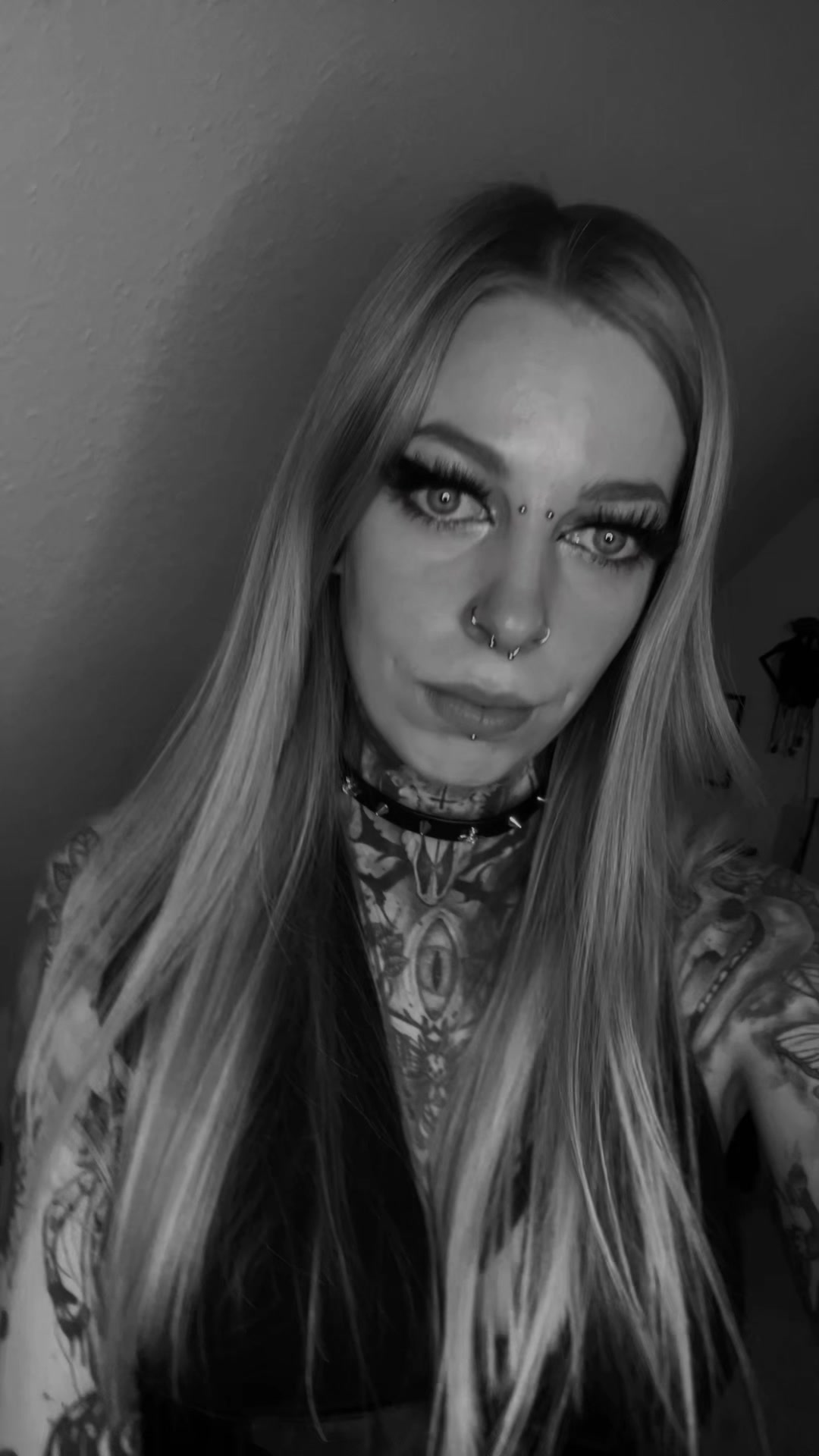 @Kim 🥀