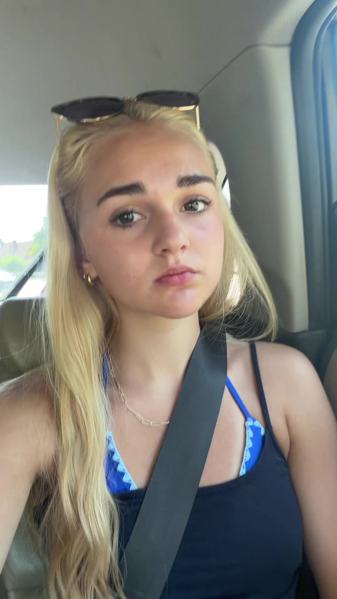@itsskyyeeeee