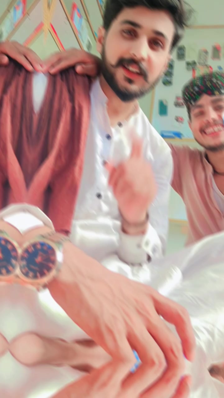 @𒆜༒Cɦคนɖɦคry༒𒆜 خرم