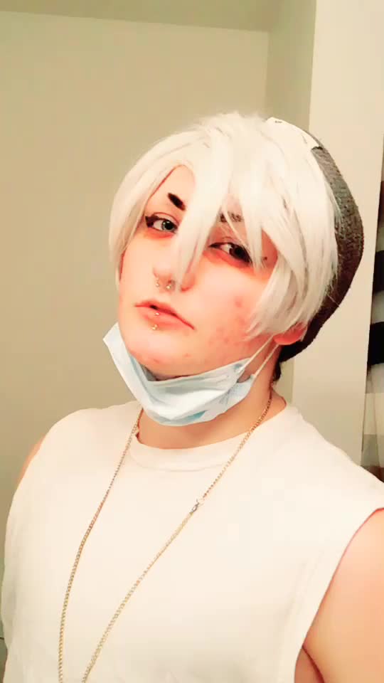 @Sage’s cosplay account