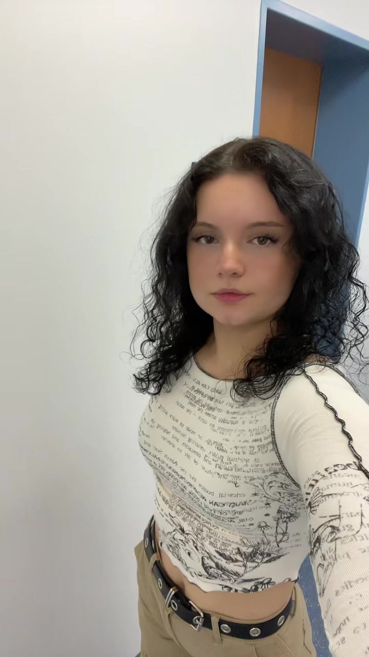 @🤍MELINA🤍