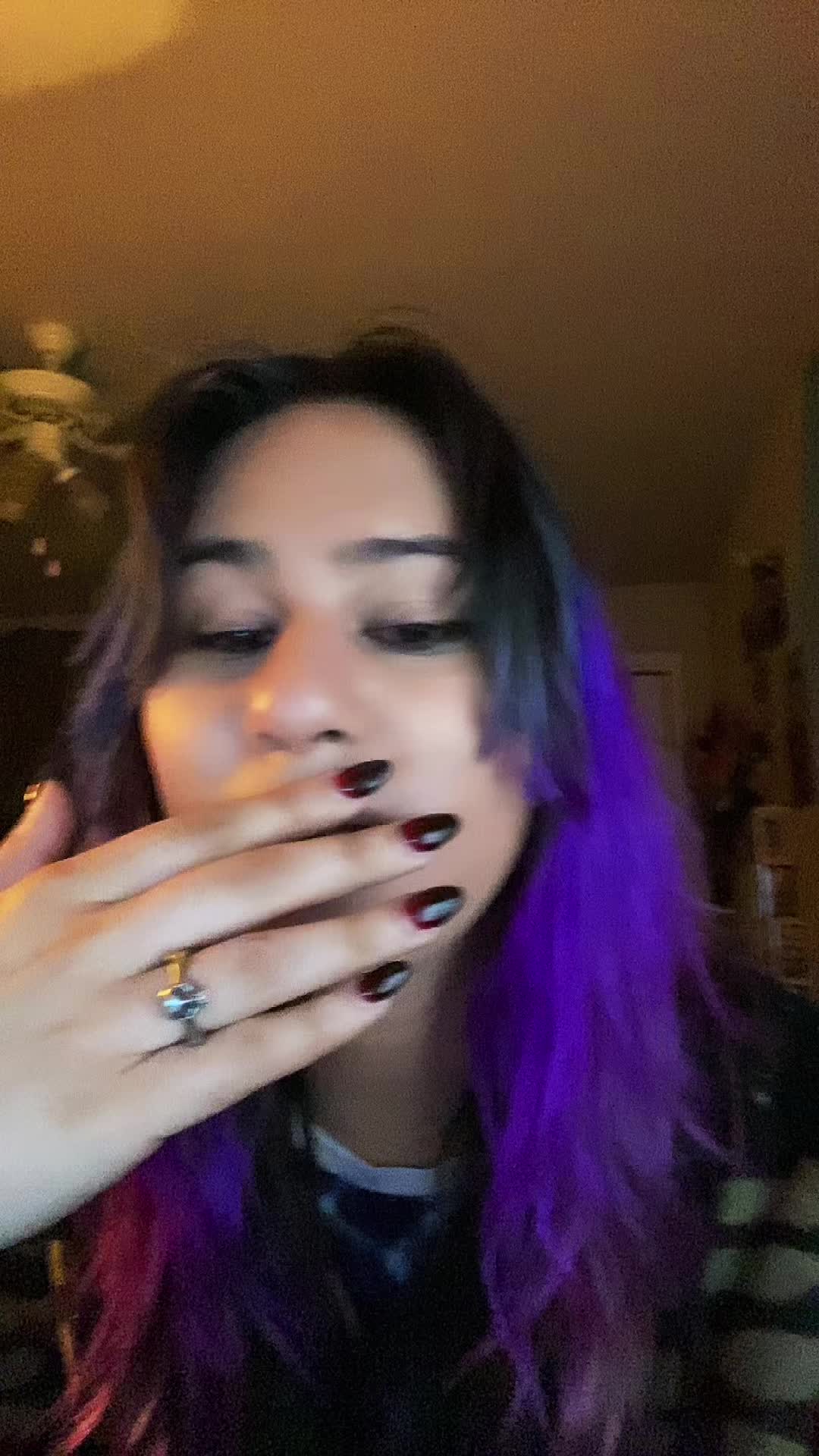 @Monica 🖤
