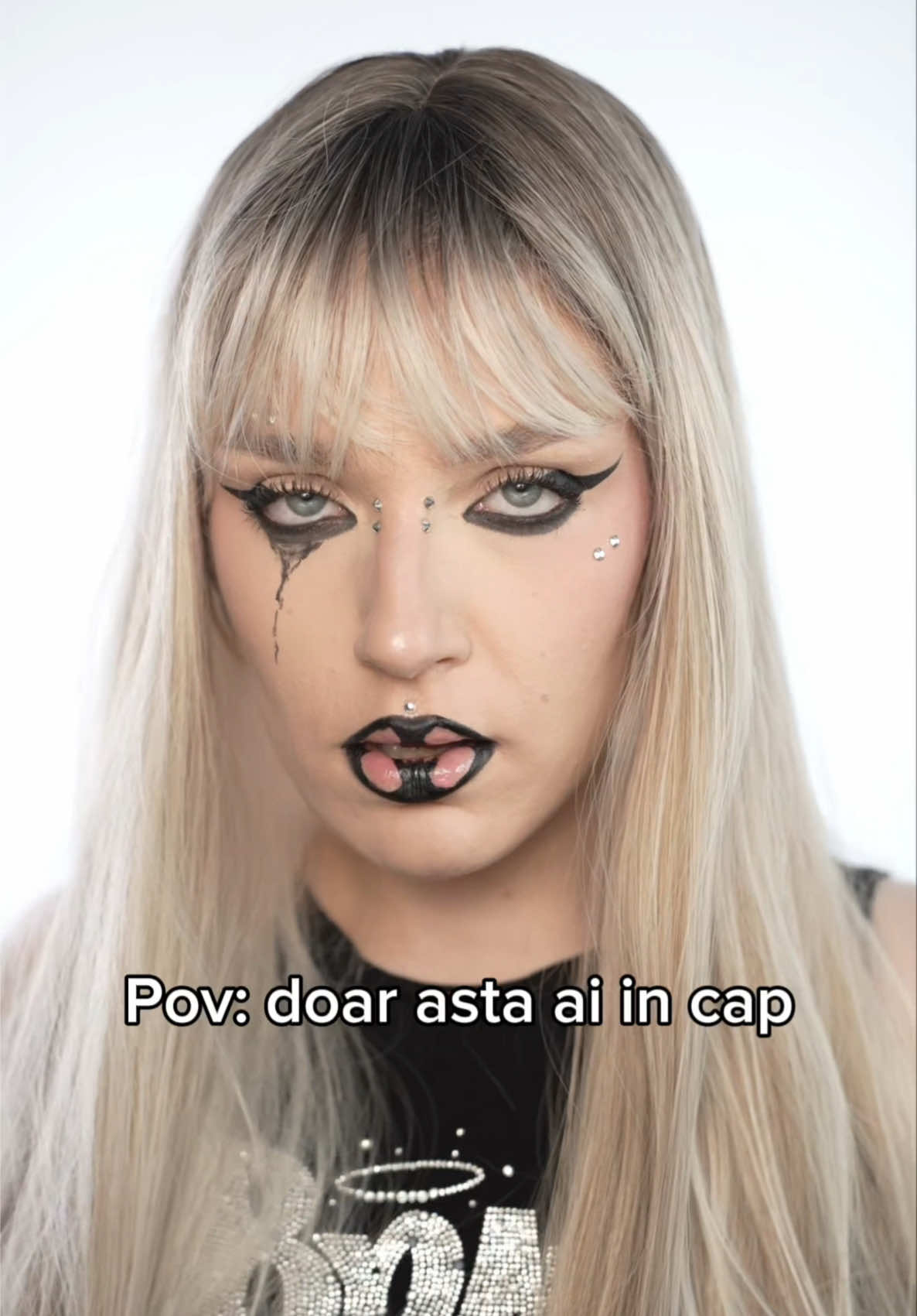 @Makeup_Miru