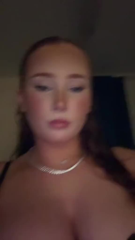 @lillihessy