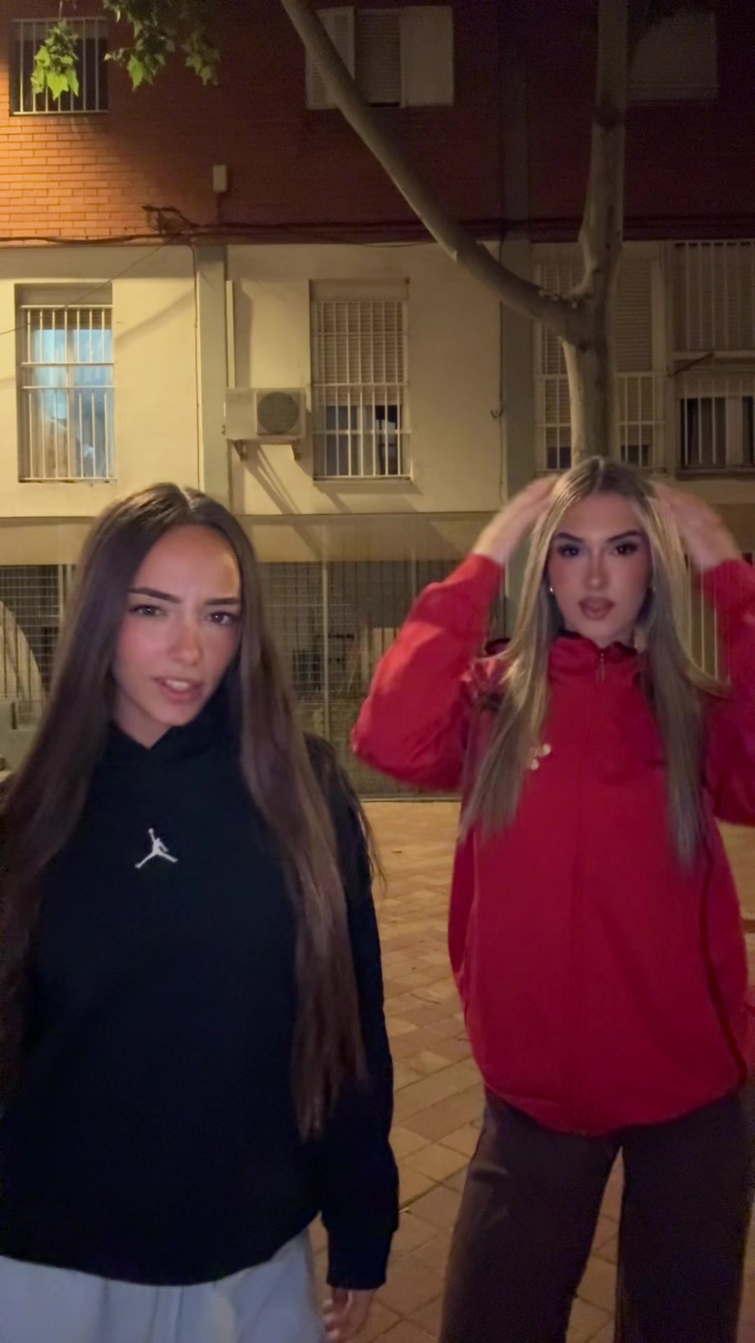 @𝐴𝑖𝑡𝑎𝑛𝑎