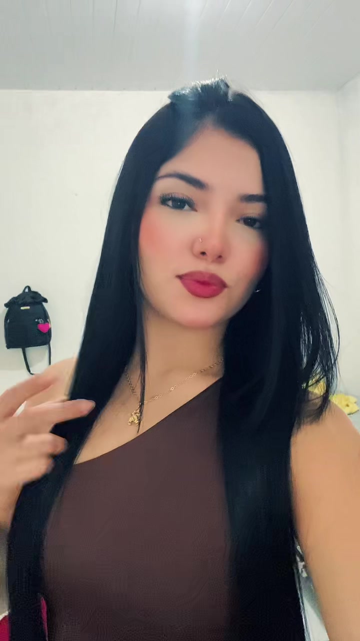 @𝑪𝒂𝒓𝒐𝒍𝒊𝒏𝒂💋