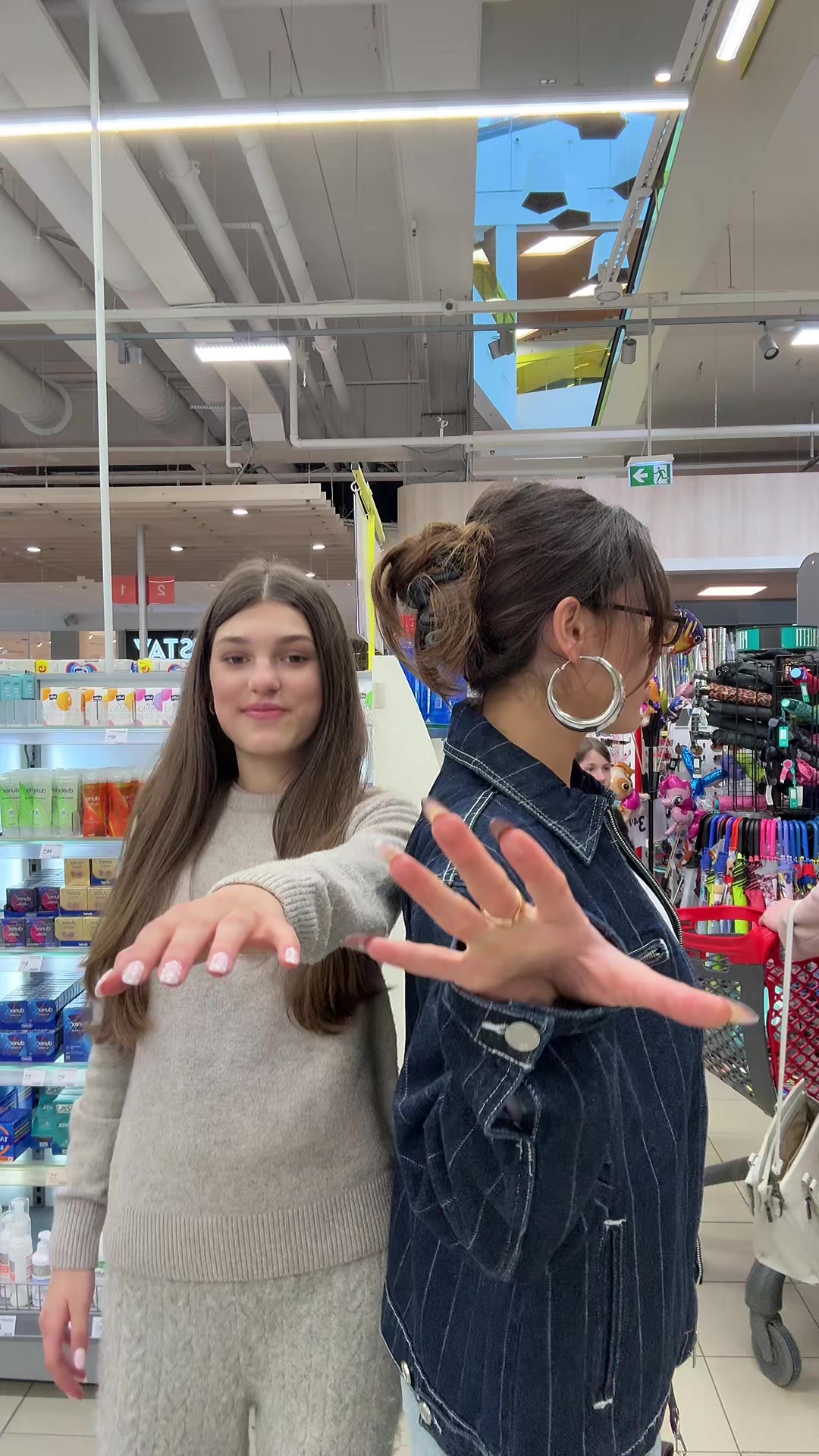 @elizaveta