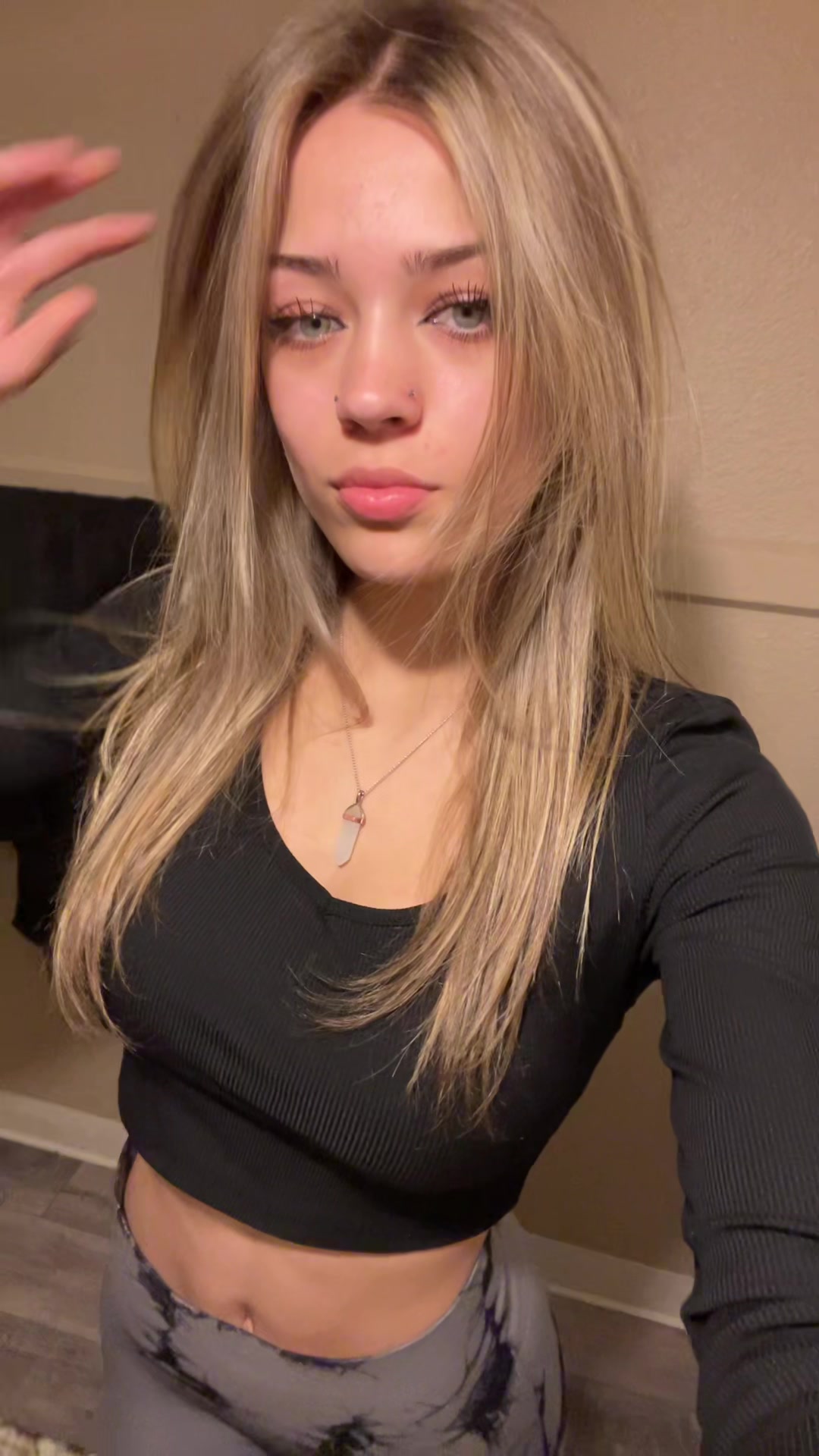 @blonde