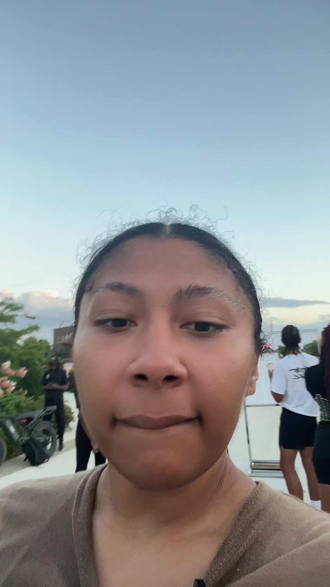 @iguessitsstarr