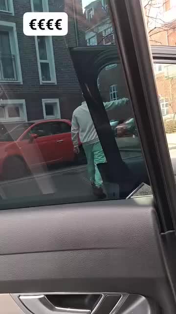 @Leo Măruntelu