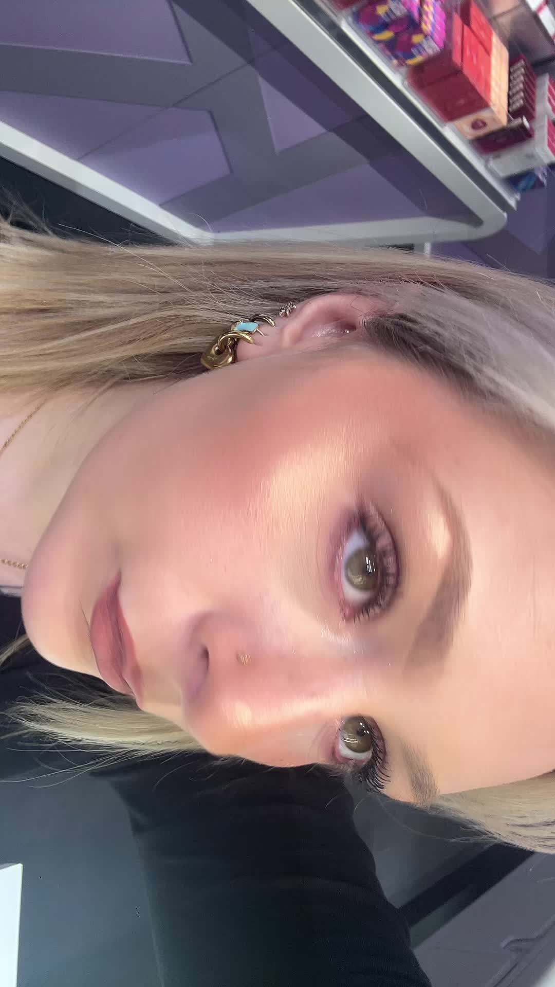 @Ali 🌸