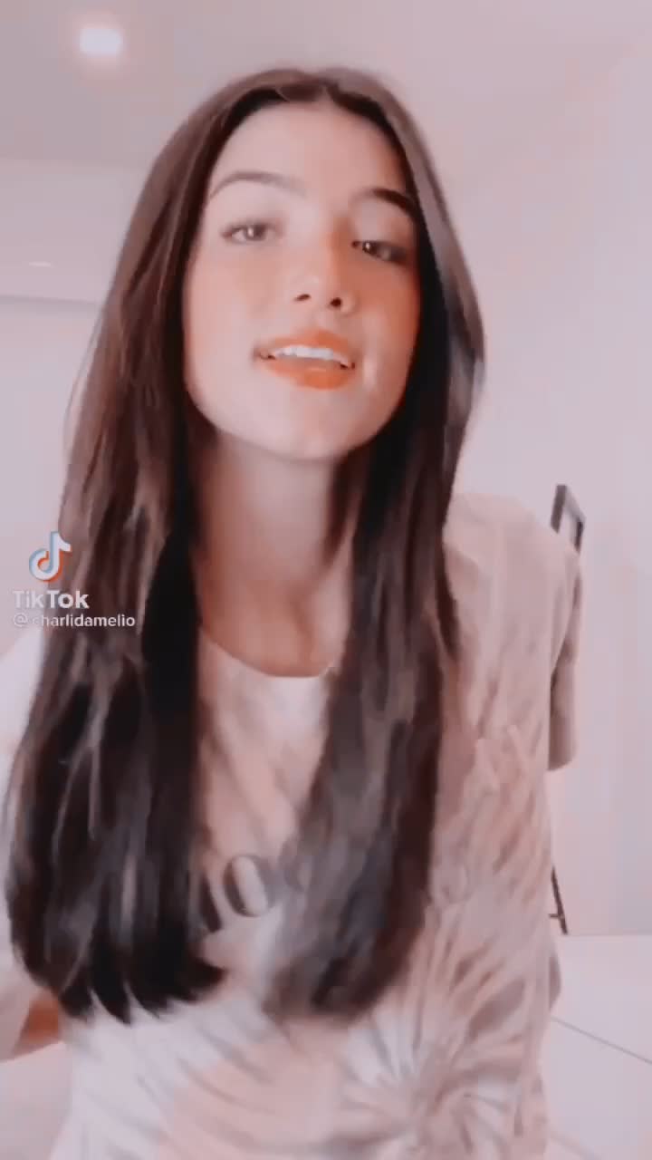 @Charli