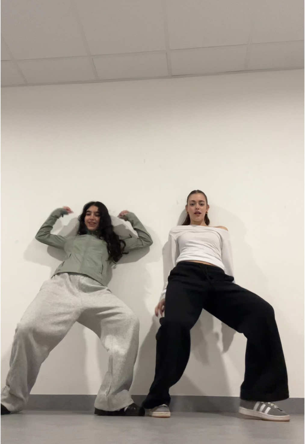 @donya_thrn