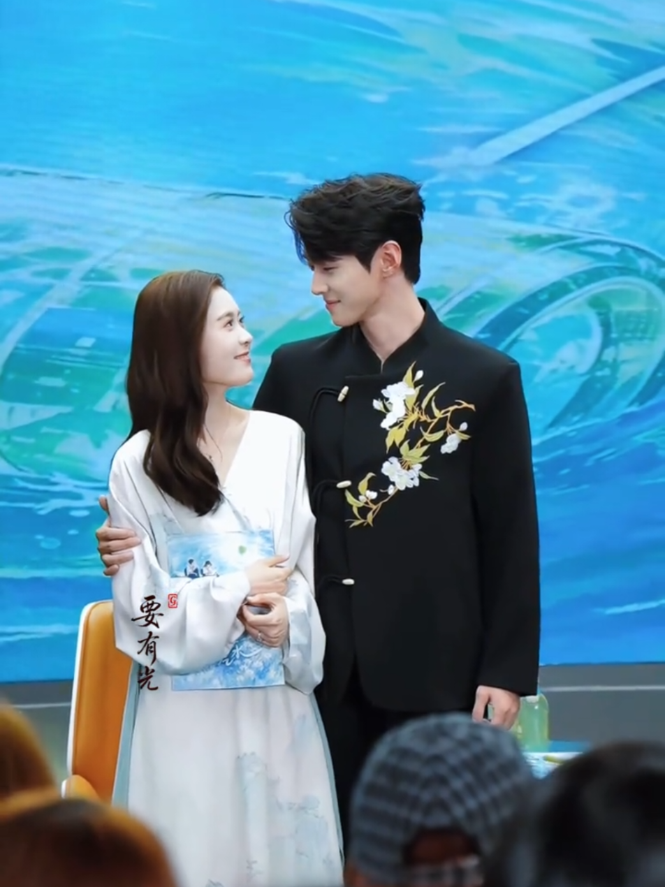@𝐊ẹ𝐨 . 𝐁ô𝐧𝐠 . 𝐍𝐡ỏ ᥫᩣ