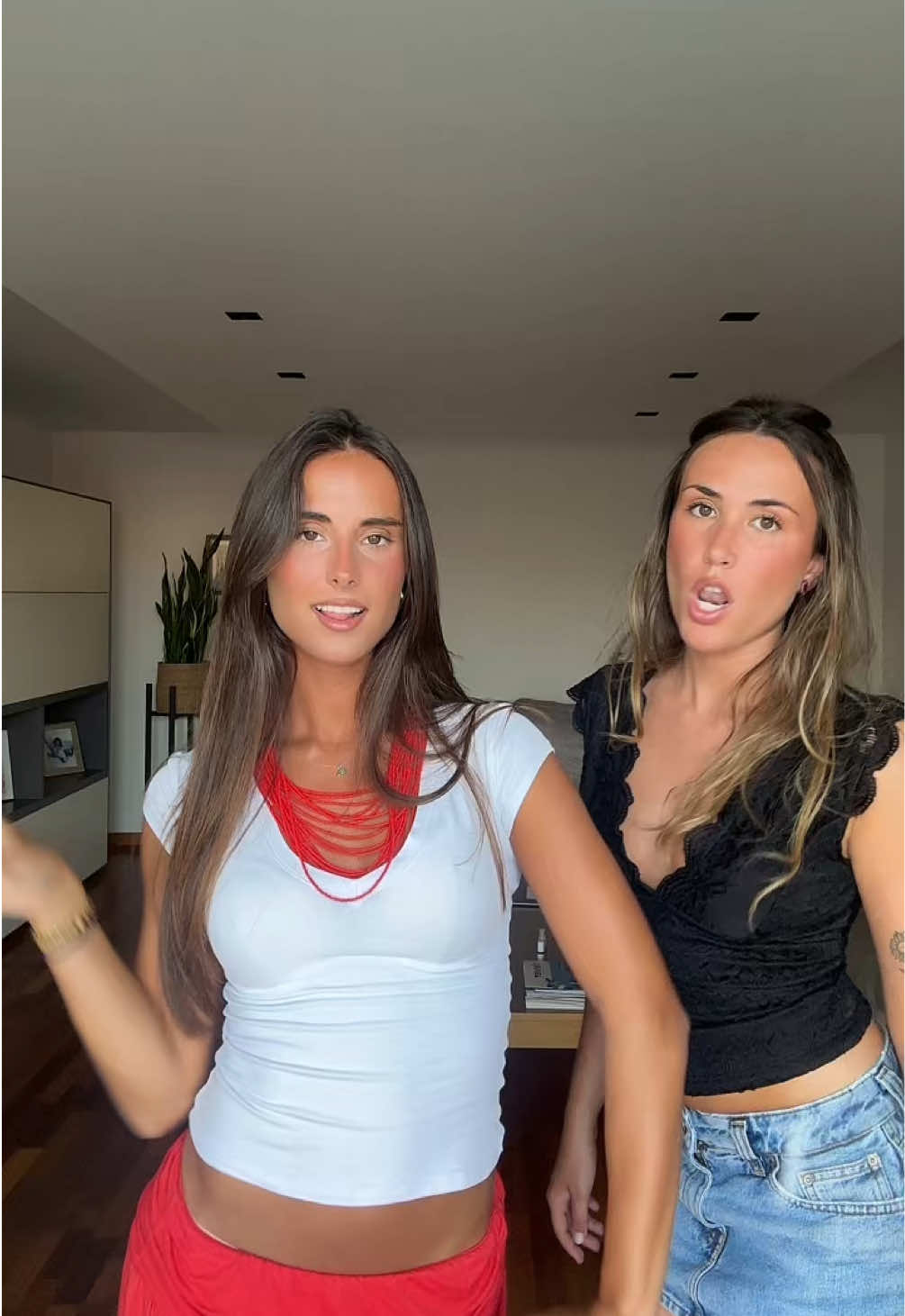 @adriaana