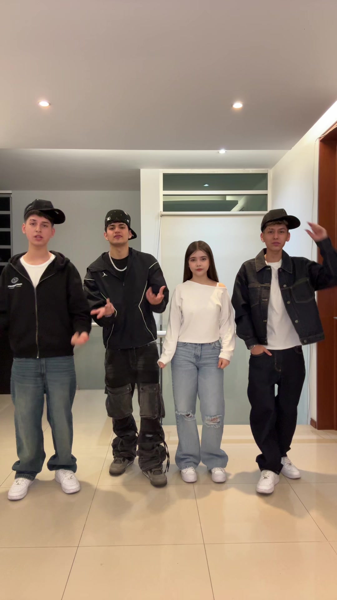 @onlybenja 🐥