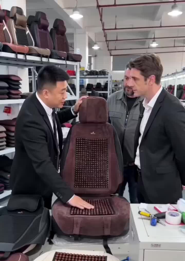 @Car seat factory  Anne