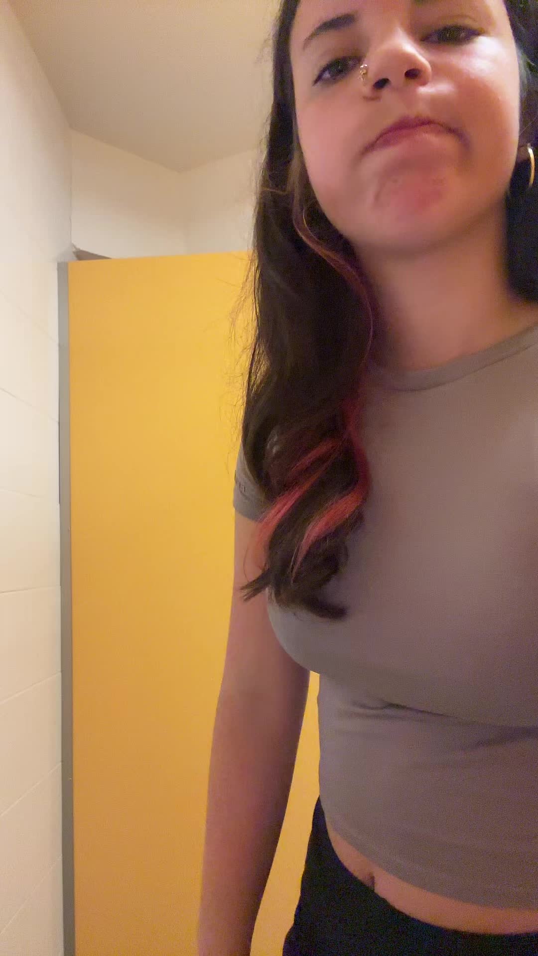 @𝐼𝑟𝑒𝑛𝑒