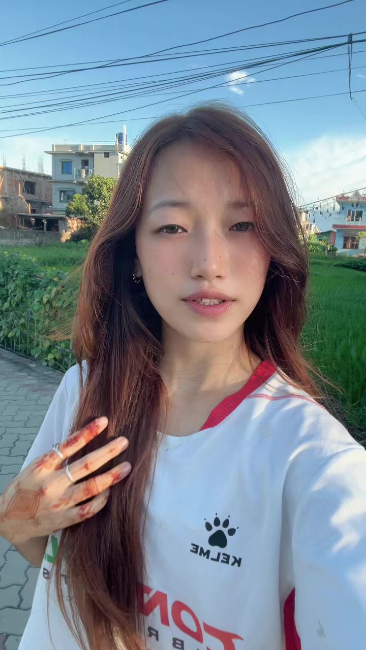 @Lochana Limbu