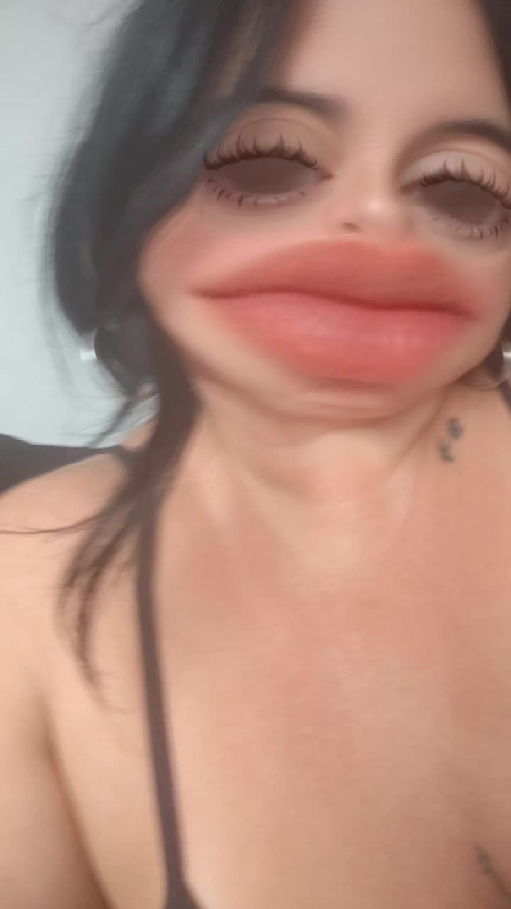 @Vivi