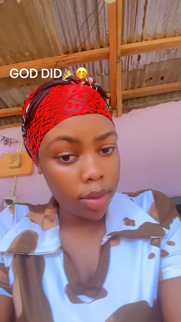 @💕PRETTY 🤍 SADIA💋