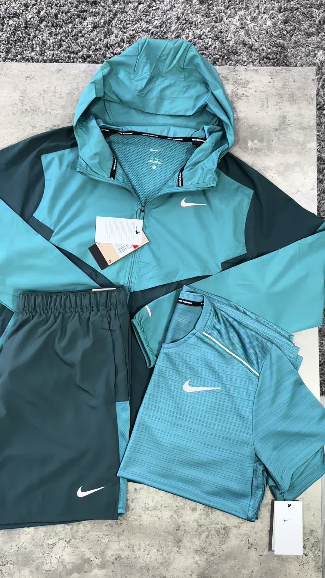 @Latesttrendzzuk