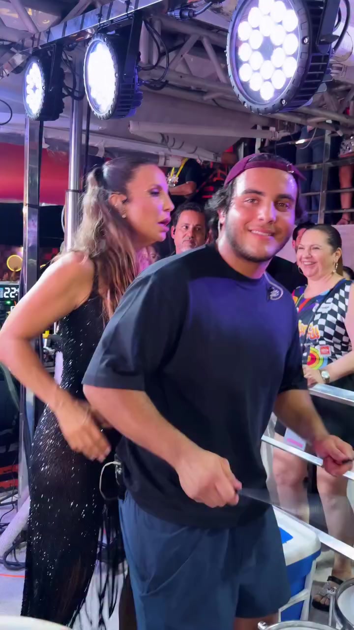 @CriadeIveteOficial