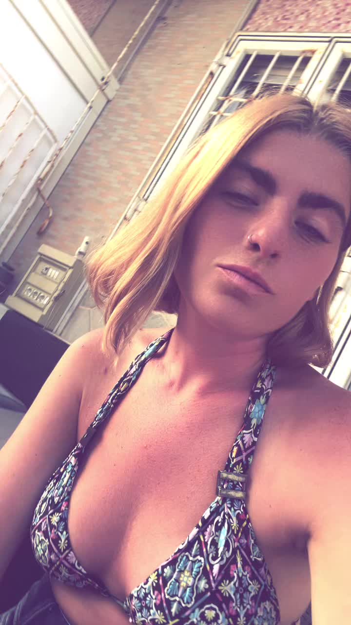 @anna