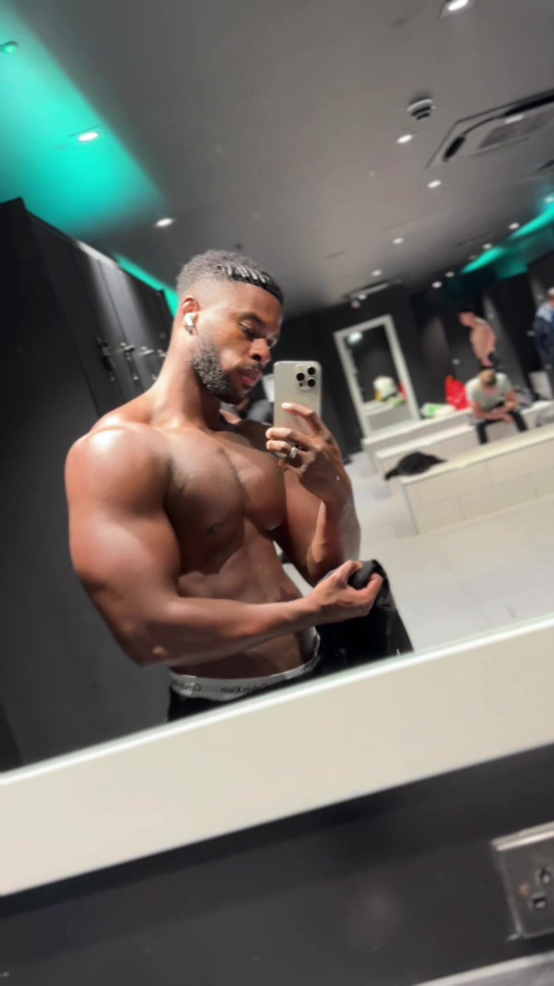 @thatboyclark