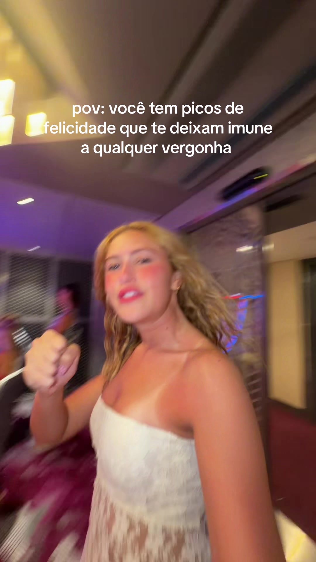 @Lara B🫧