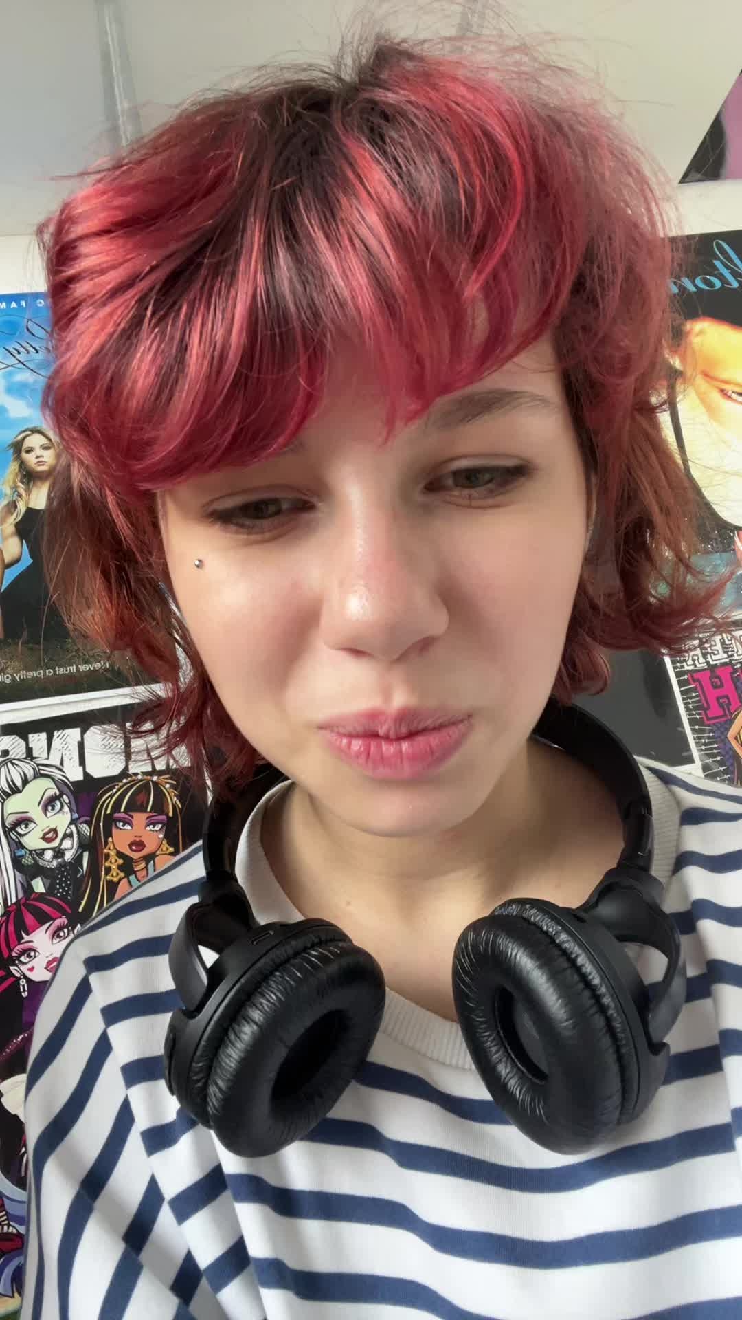 @Evelynmcnuggets
