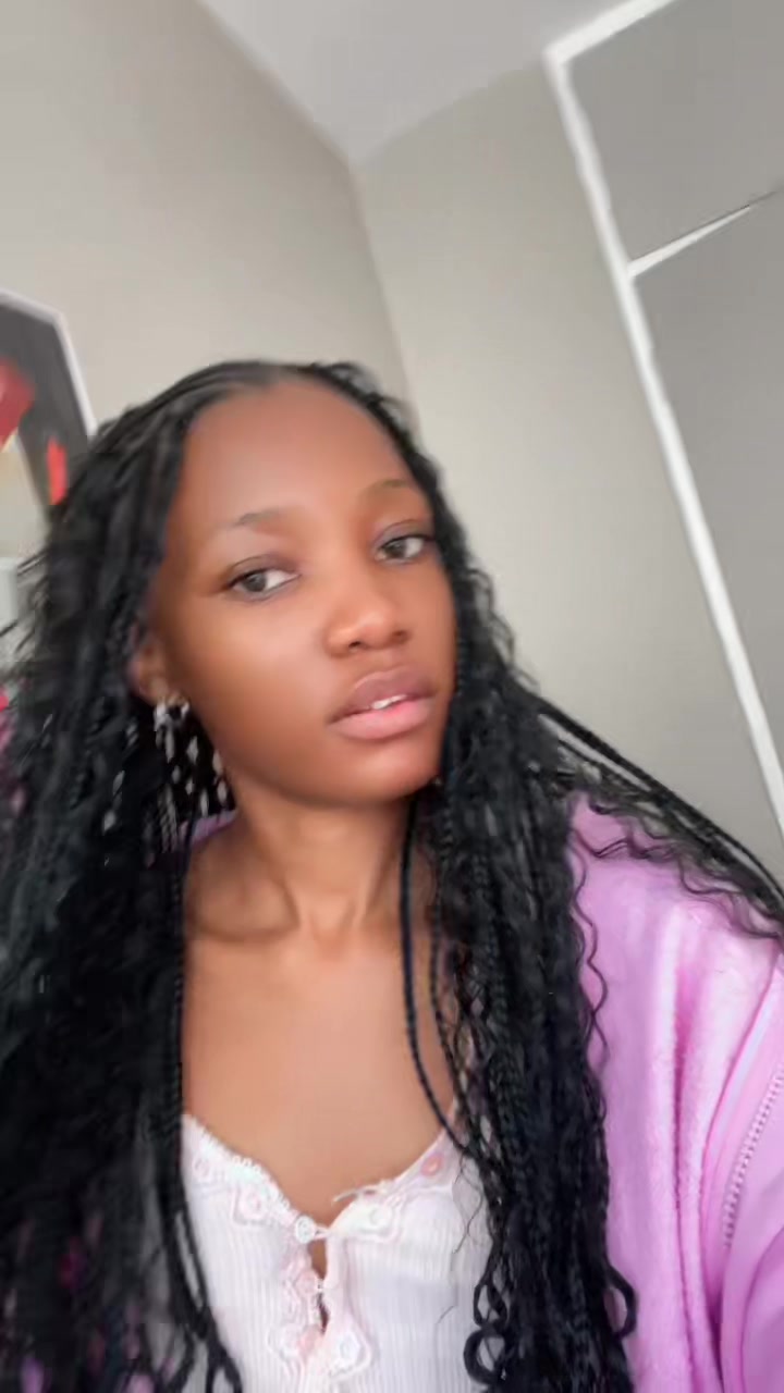 @Monalisa_mukwevho
