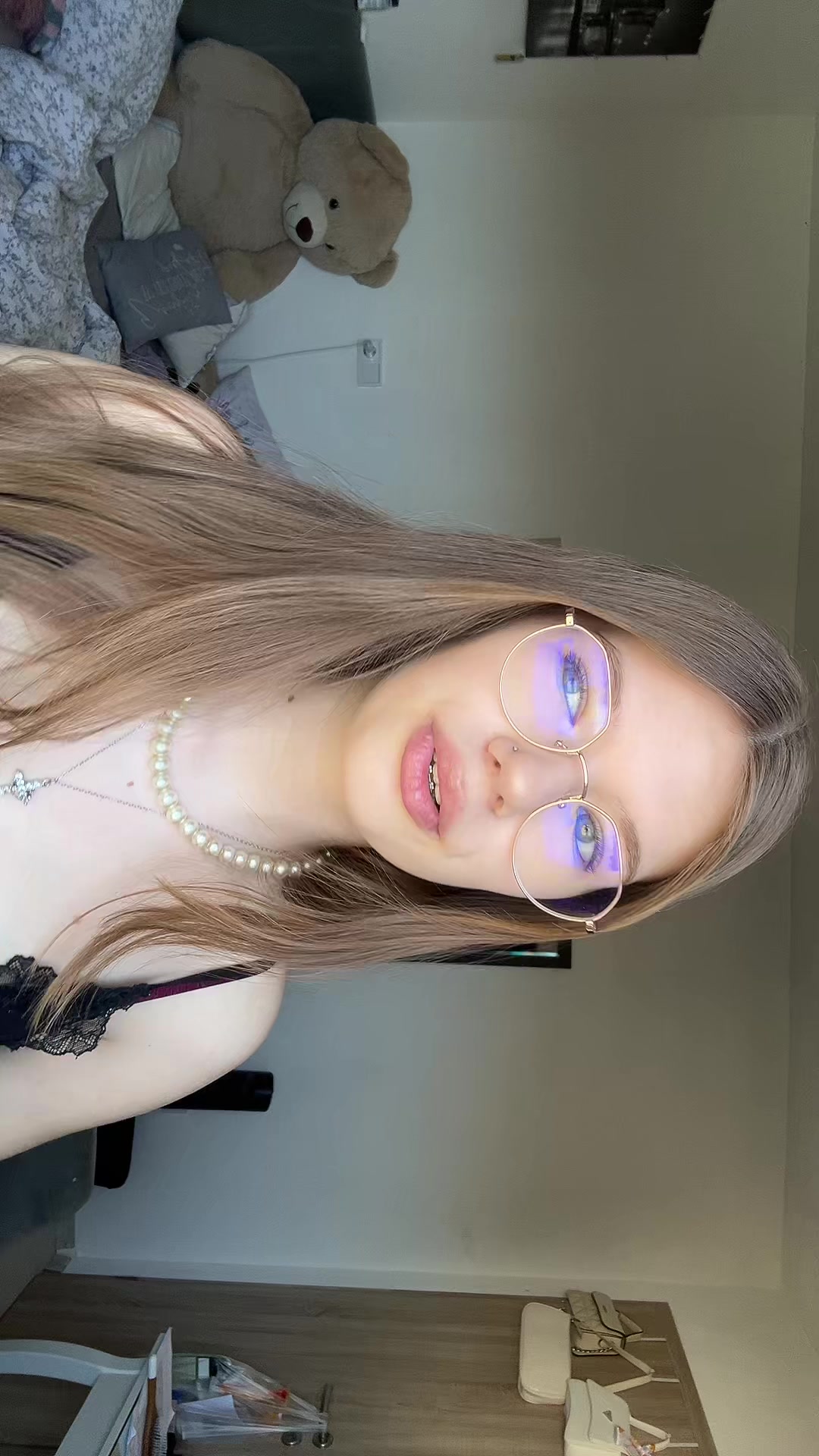 @Lilly