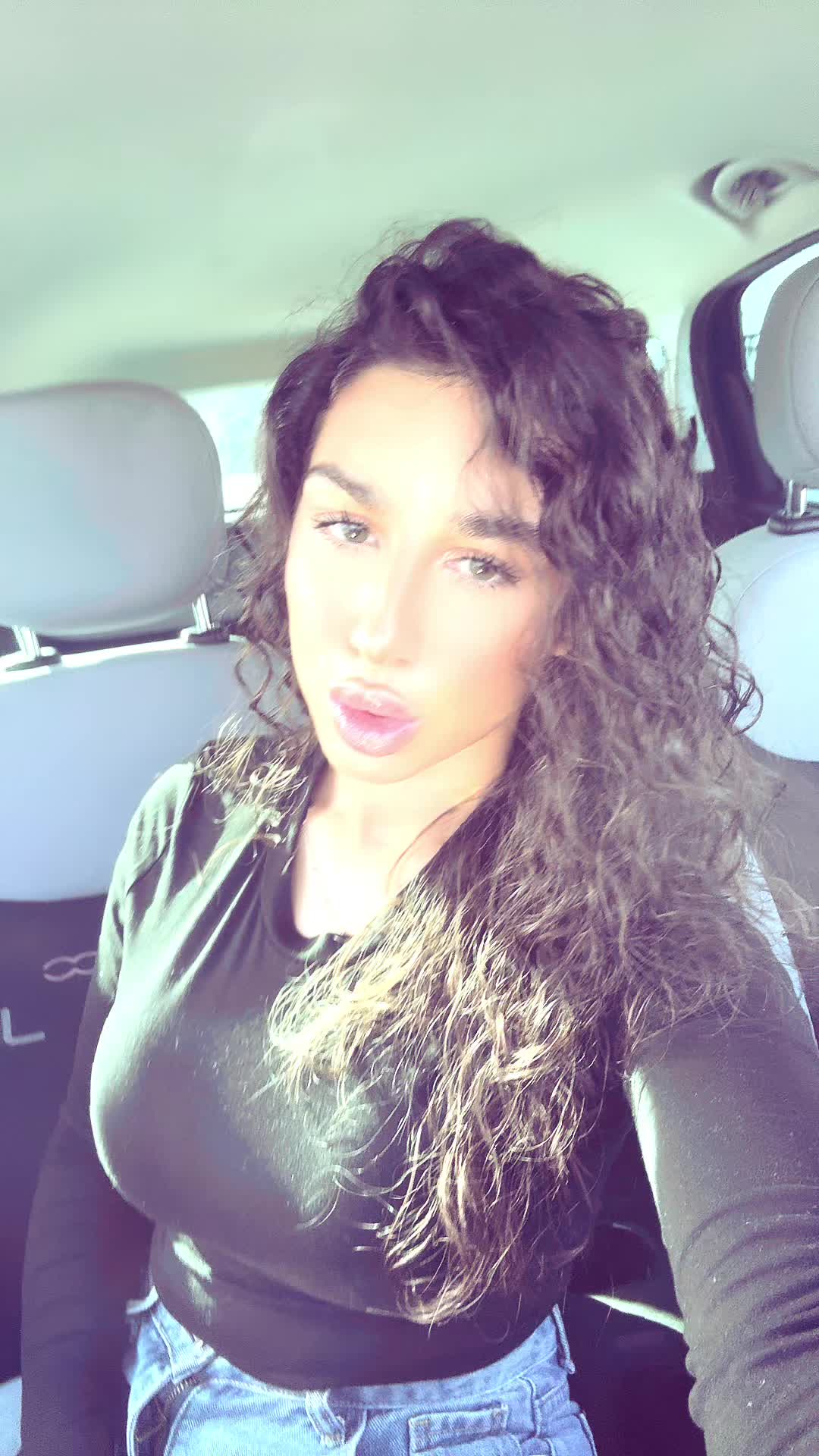 @𝑅𝑜𝑠𝑎 🇮🇹
