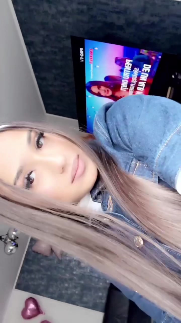 @AXX