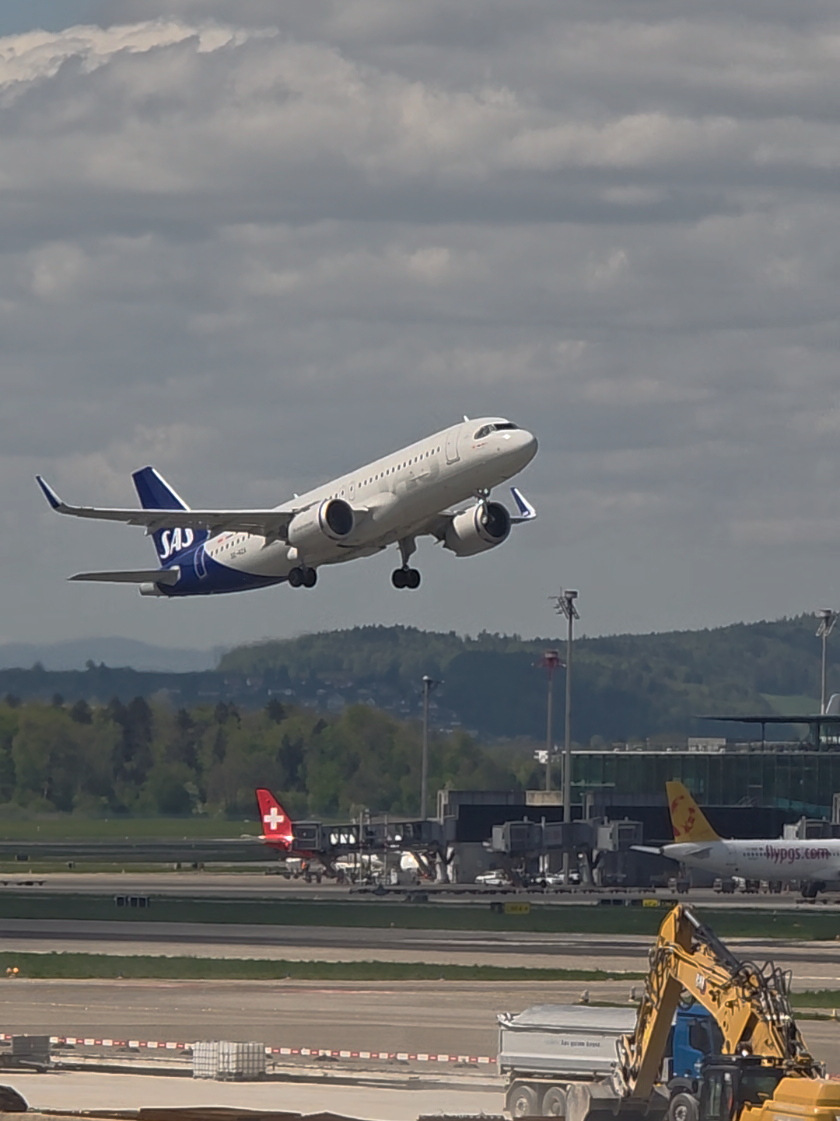 @💙🇨🇭Aircraft Elias ✈️💙