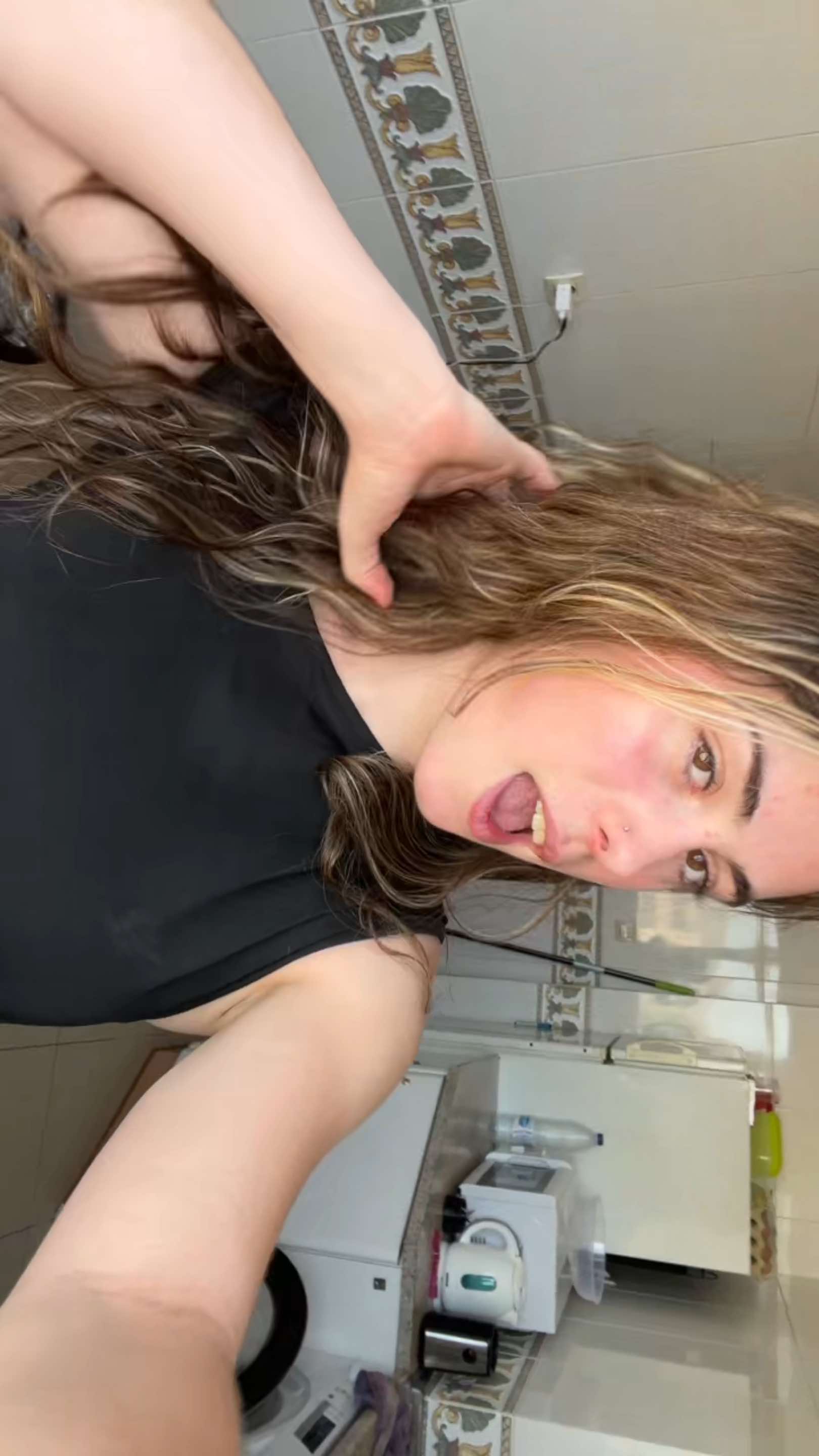 @jimeenaa 🦂