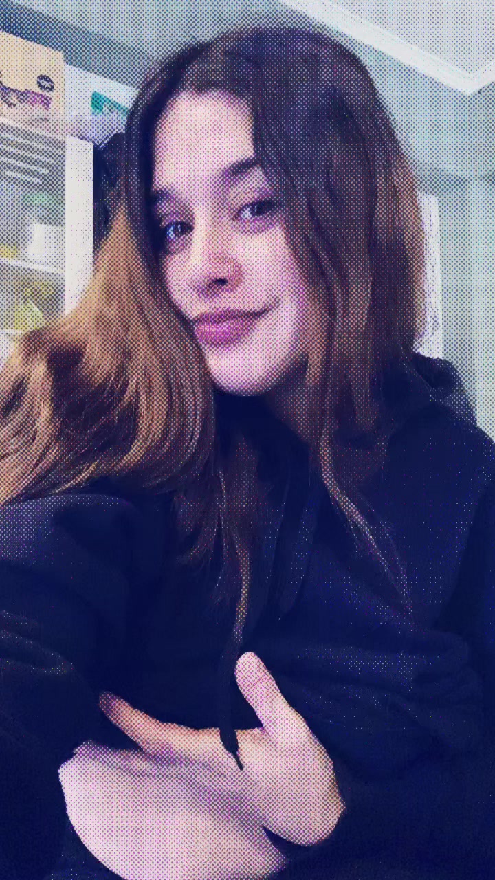 @valeemacallister