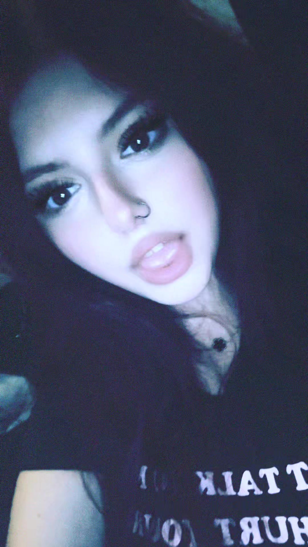 @🤫