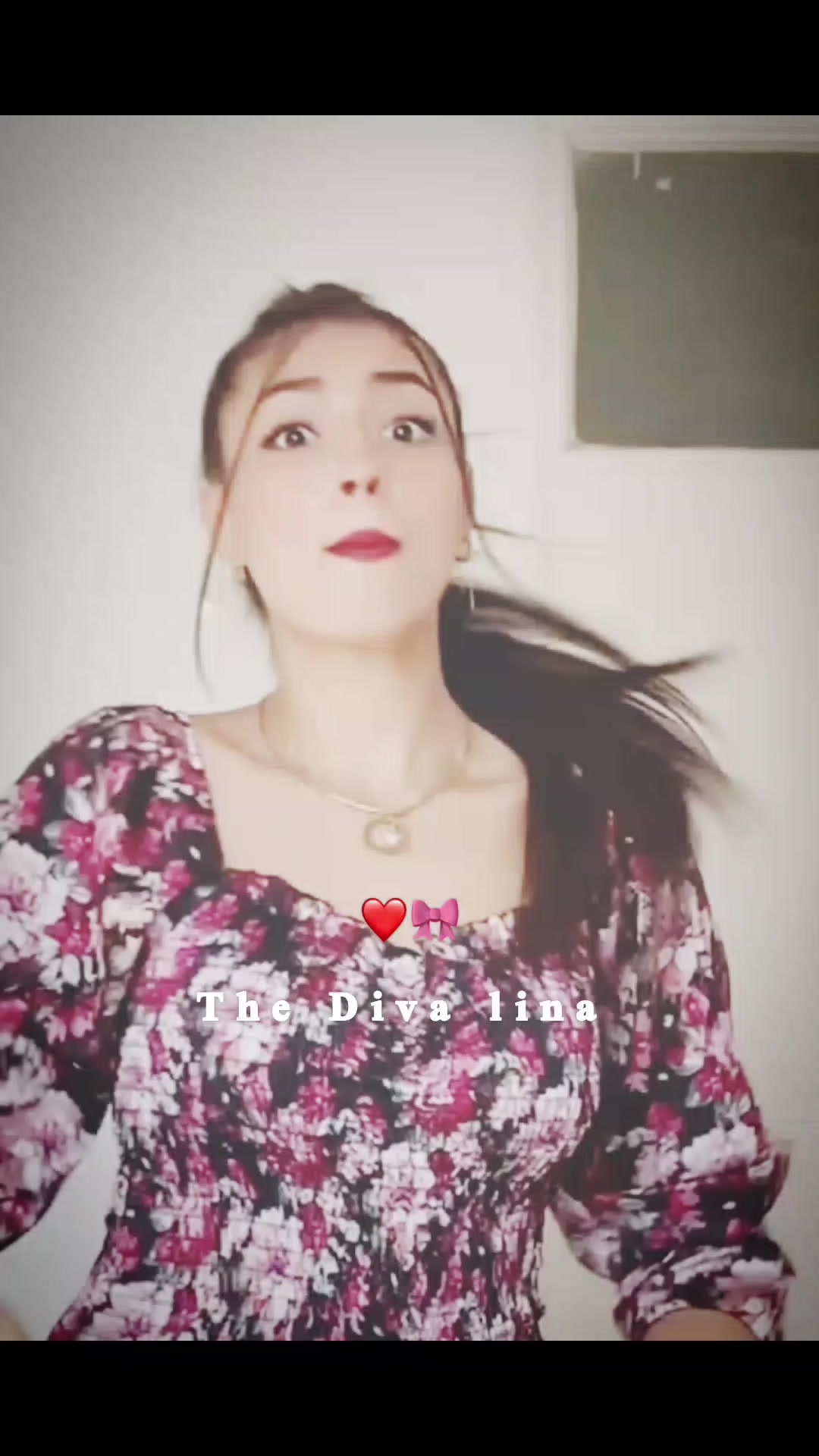 @𝑇ℎ𝑒 𝐷𝑖𝑣𝑎 𝑙𝑖𝑛𝑎 🪽👑