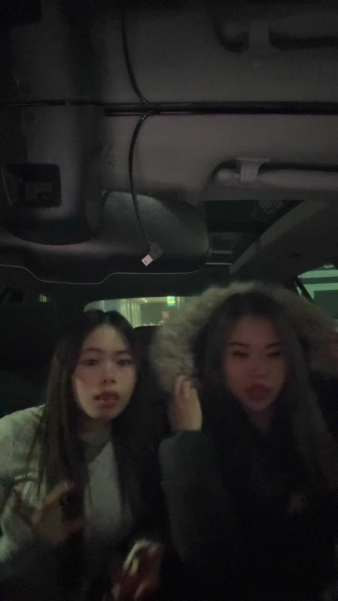 @Linda Tranova