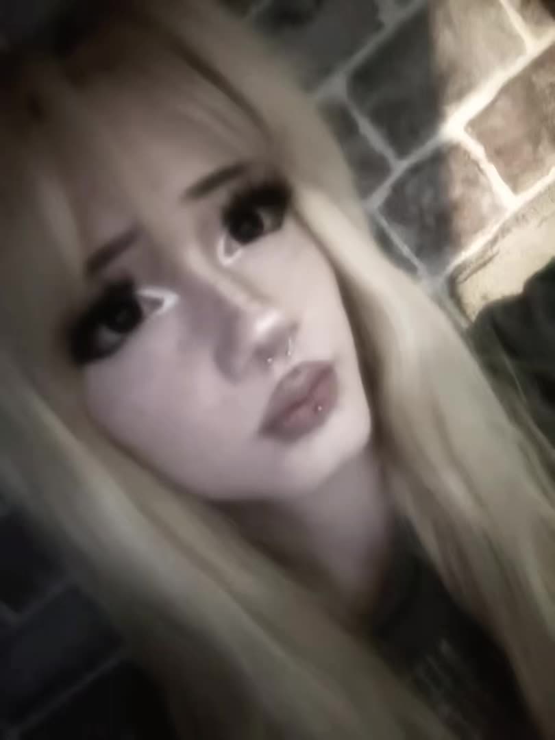 @・𝓒𝓺𝓫𝓮𝓻𝓯𝓪𝓬𝓮・