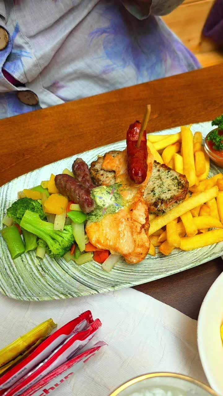 @Magic Mike Deluxe ☺