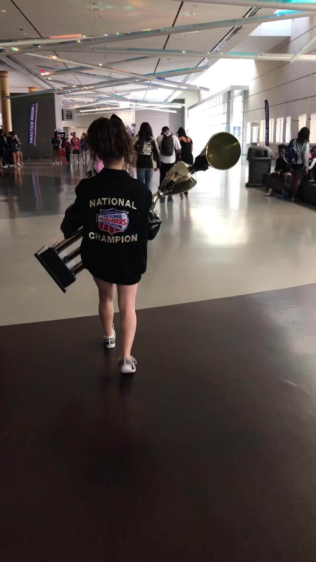 @cessygrande