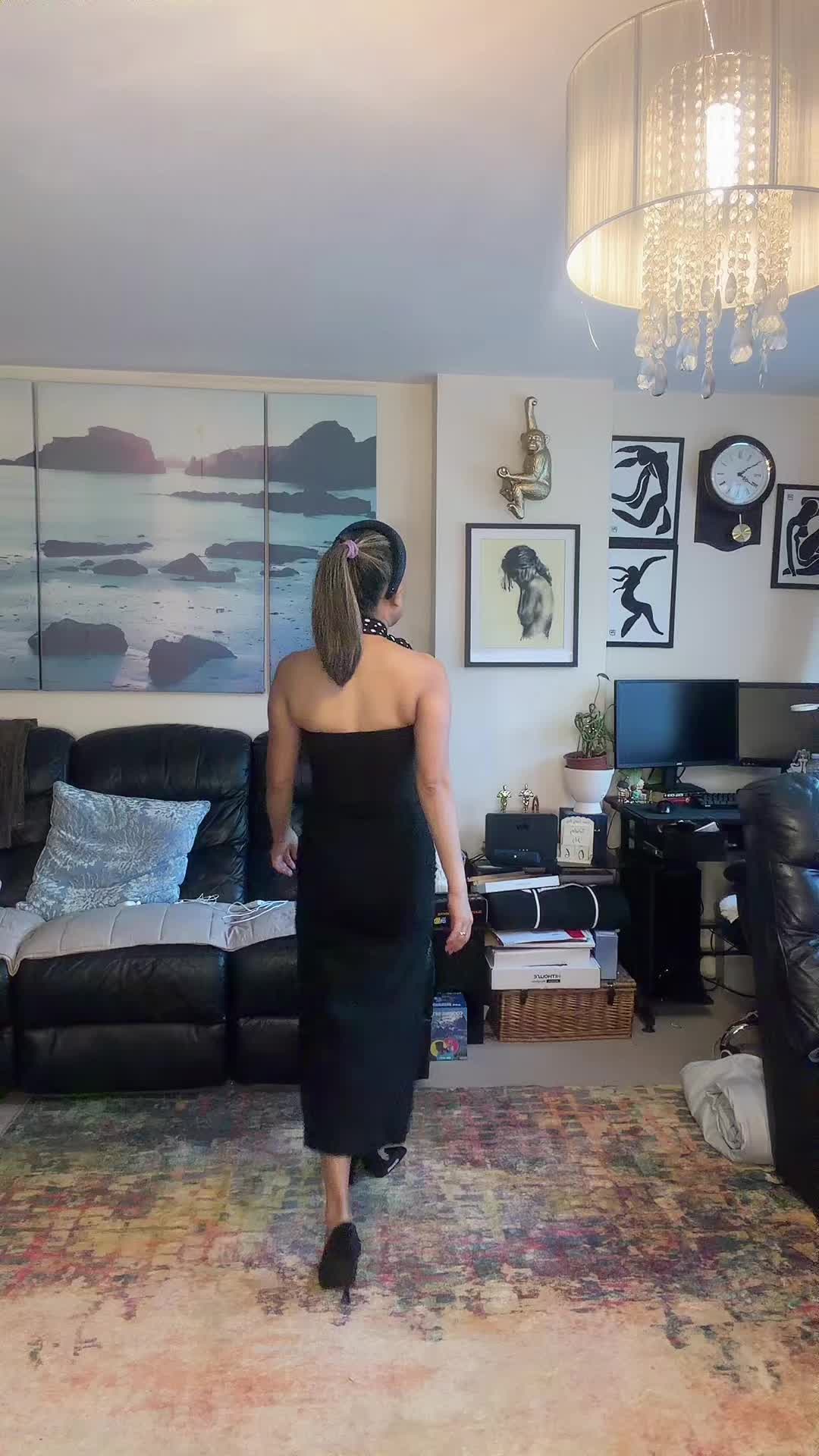 @fashionistasalondon