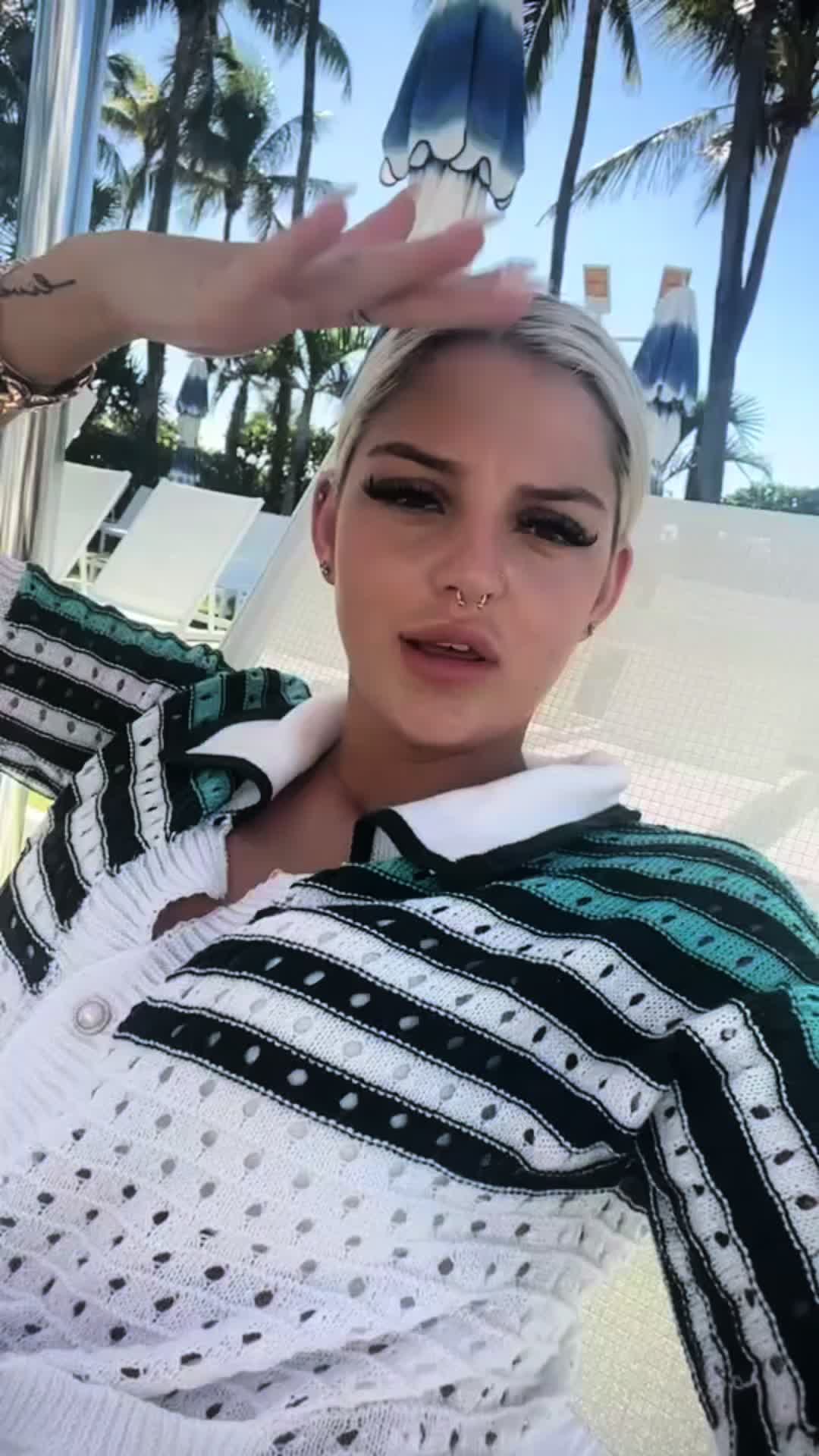 @ali🧛🏻