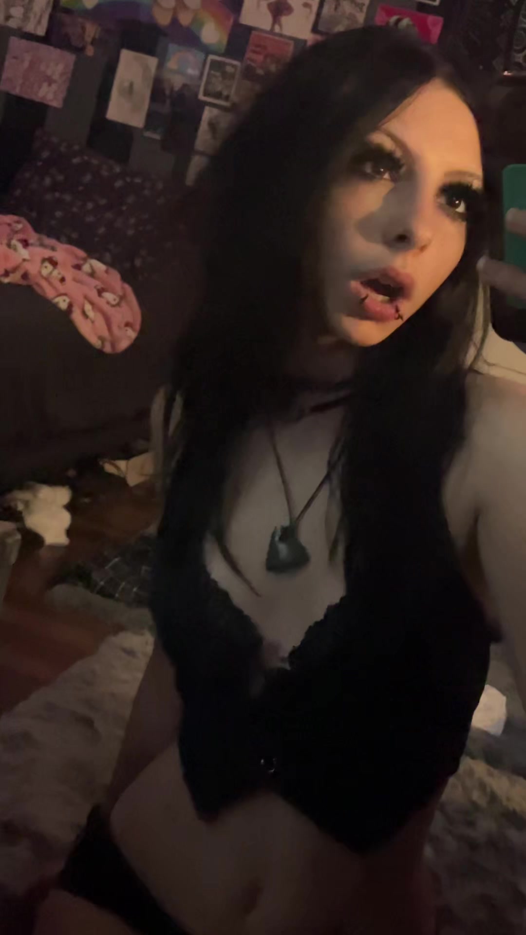 @≽^•༚• ྀི≼