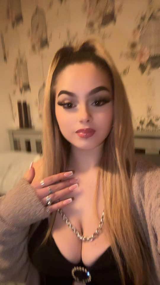 @Carley x