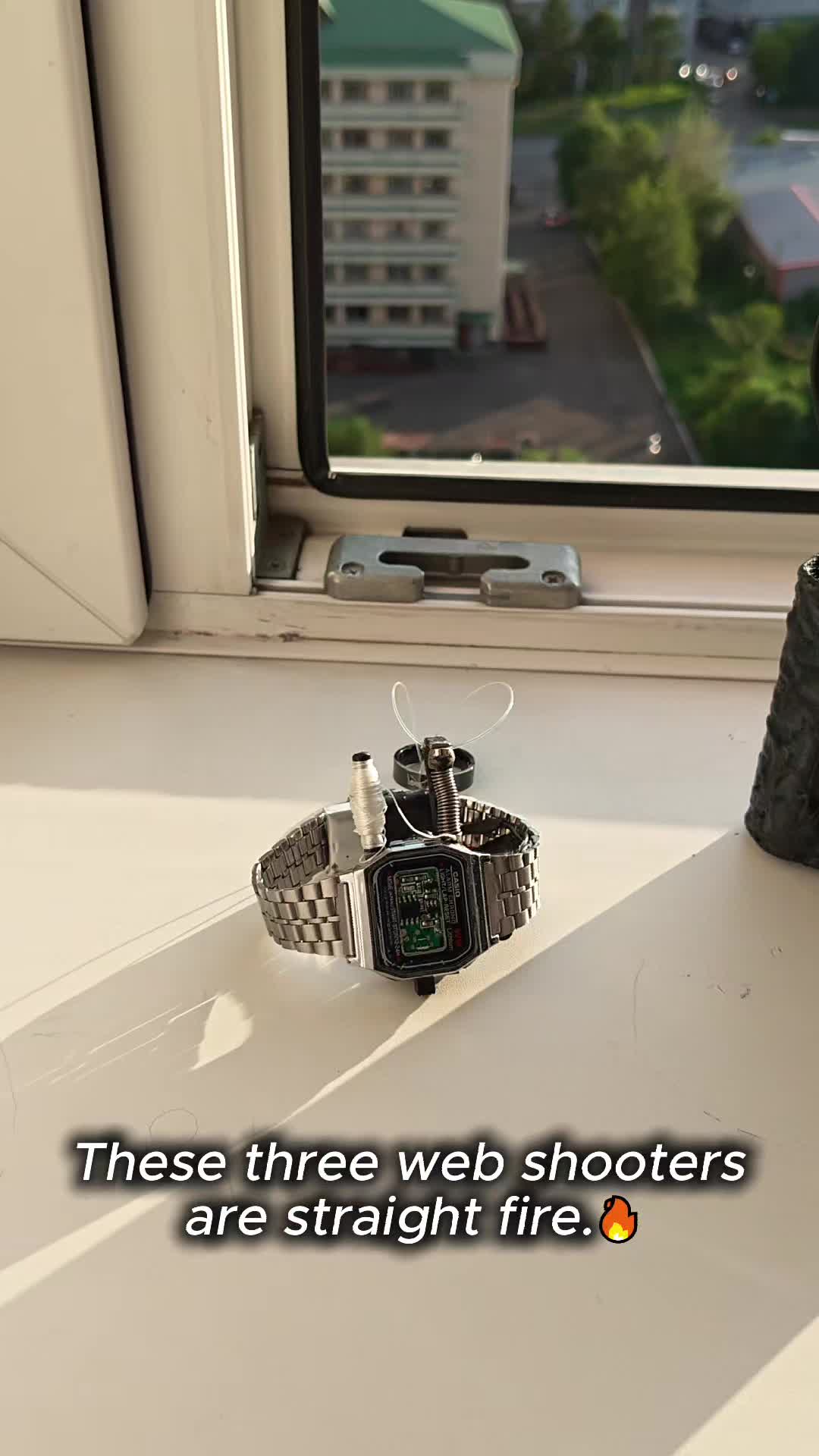 @🕷️