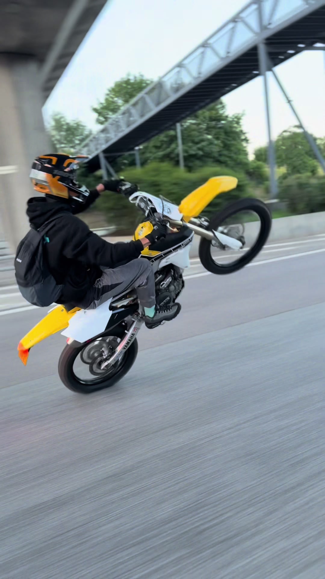 @2StrokeTomo